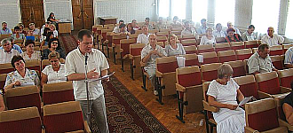 Уж небо дышало осенью и выборами...
