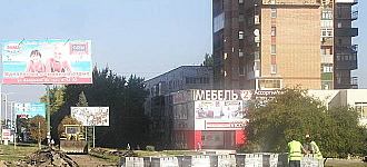 Вместо асфальта на площади будет плитка