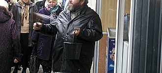 Базар вернулся к жизни