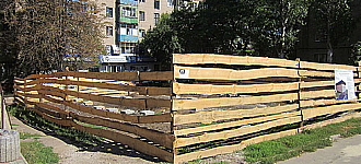 Вони будують, ми пишемо, а потім підемо на вибори...