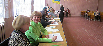 День выборов-2012: женское застолье на баскетбольных площадках