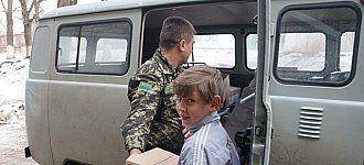 В Школу-интернат  наведались  украинские  военные