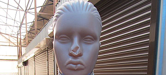 У Костянтинівці пропагандують насильство над жінкою!