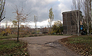 Кому «отводят» школьную землю?