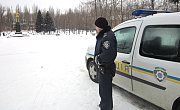 Обороняють головного революцьонера